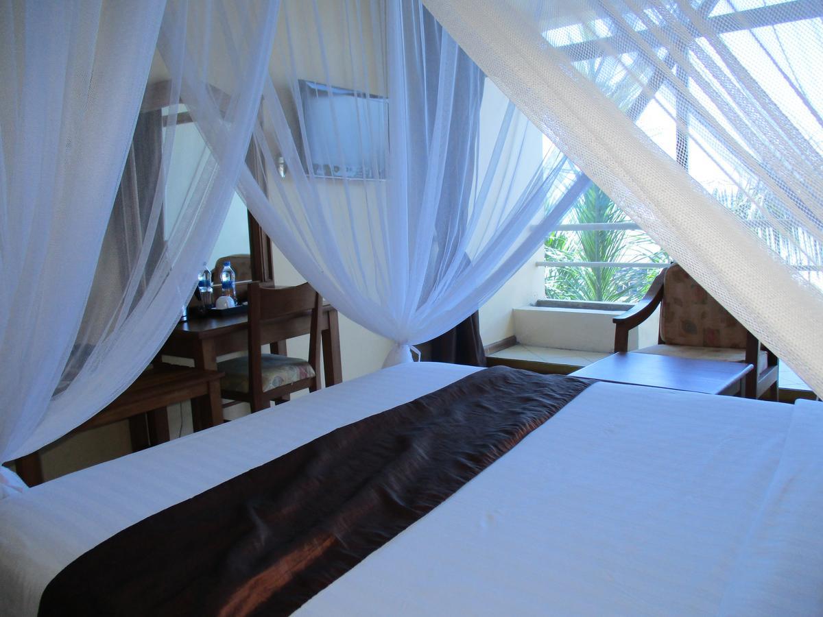 Giraffe Ocean View Hotel ダル・エス・サラーム エクステリア 写真